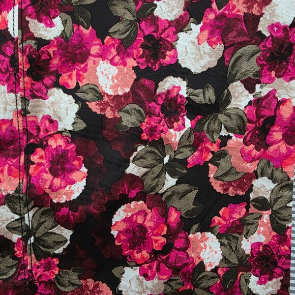 Brand New Banana Republic Women's Pencil Skirt, Floral, Size 4 - Picture 9 of 9